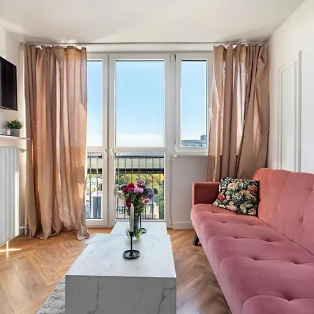 Warsaw Central Stay Krochmalna With Parking By P&M דירה ורשה