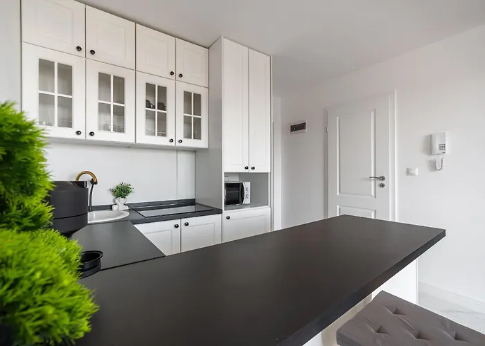 Krochmalna With Parking By P&m *